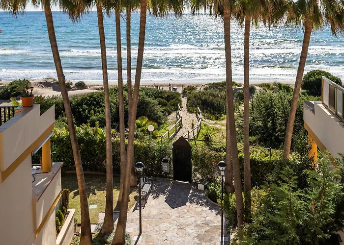 2 Estudios En La Romana Playa, Uno Con Vista Parcial Mar Y Otro Vista A La Piscina * Marbella